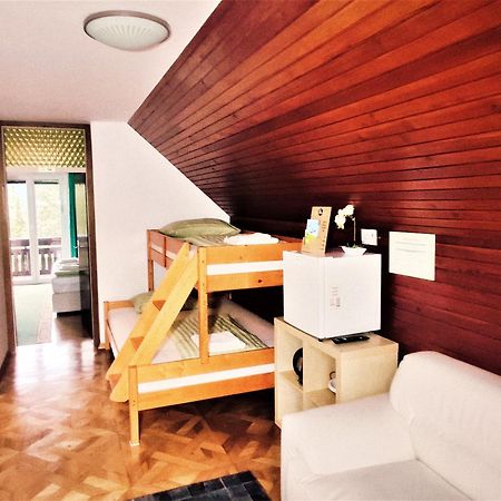 Tourist House Capricorn Apartment Bled Bagian luar foto